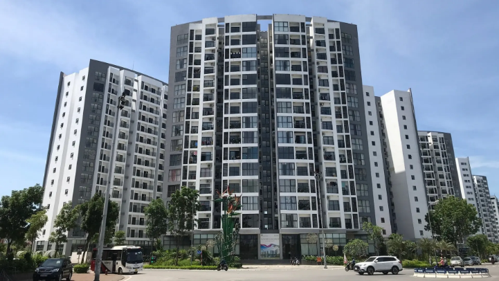 Giá chung cư lập đỉnh mới, thiếu hụt nguồn cung bình dân